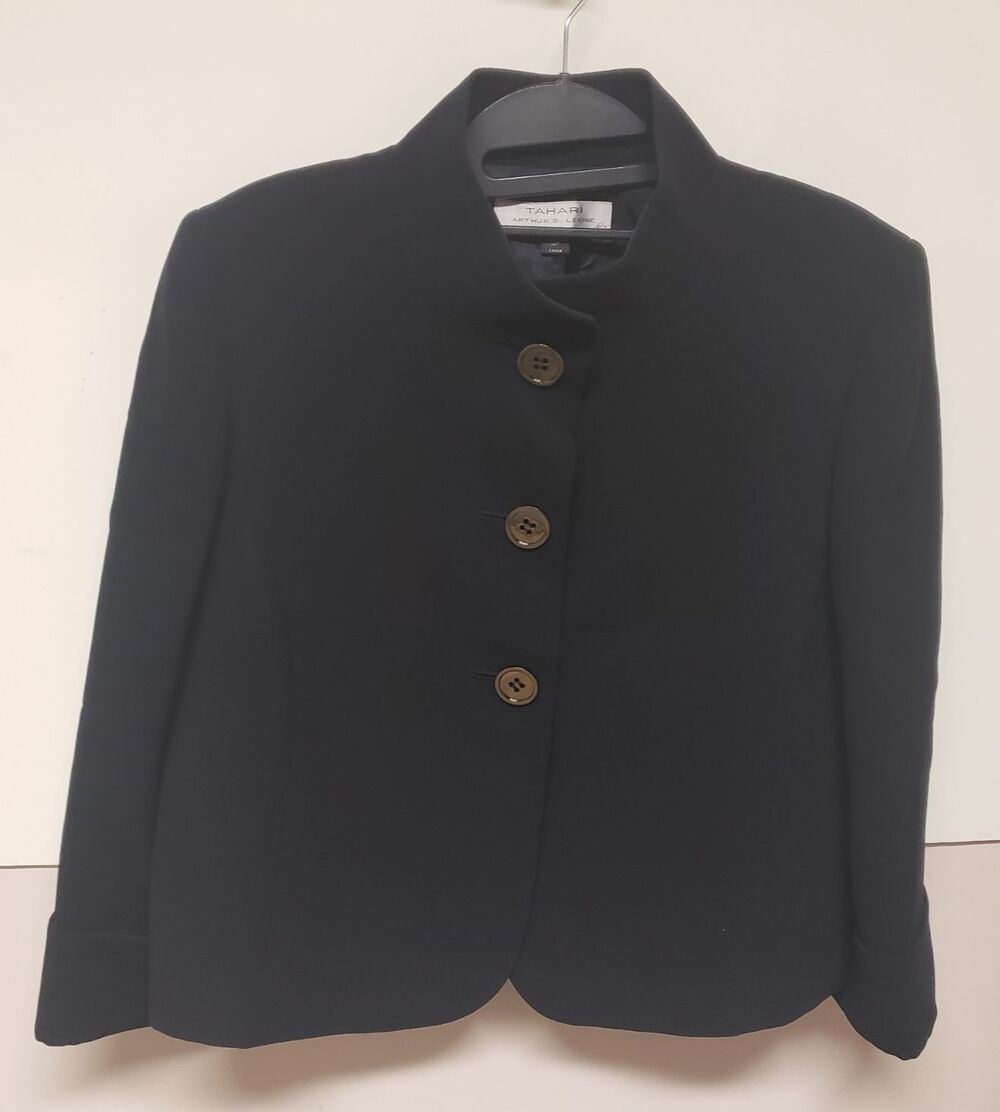 Women's Tahari Petite Three Button Cropped Jacket Filly Lined Black Sz 12P POG